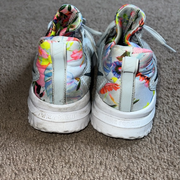 Nike Renew Tropical Sneakers - Picture 2 of 5
